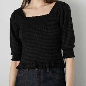 Moussy Smocked Puff Sleeve top black